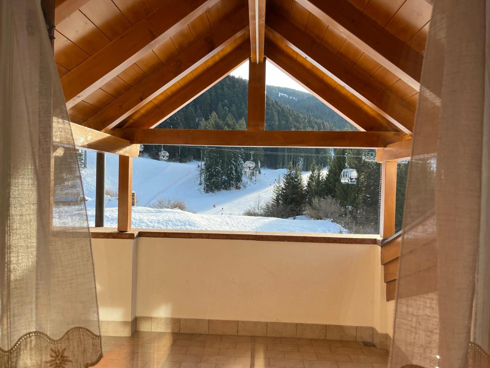 Апартаменты Attico In Legno Ad Андало Экстерьер фото